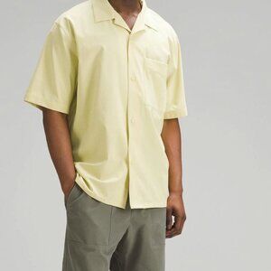 Lululemon Airing Easy Camp Collar Shirt Men's Large Finch Yellow Summer Casual